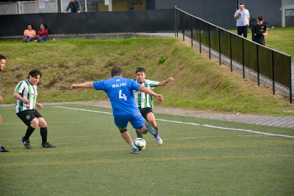 Foto Liga 3:16